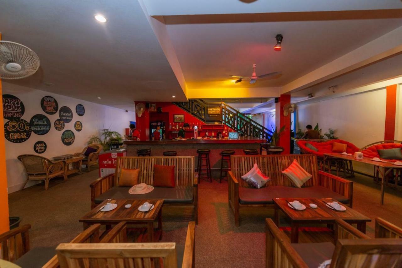 Gz Plan B Hostel Siem Reap Ngoại thất bức ảnh