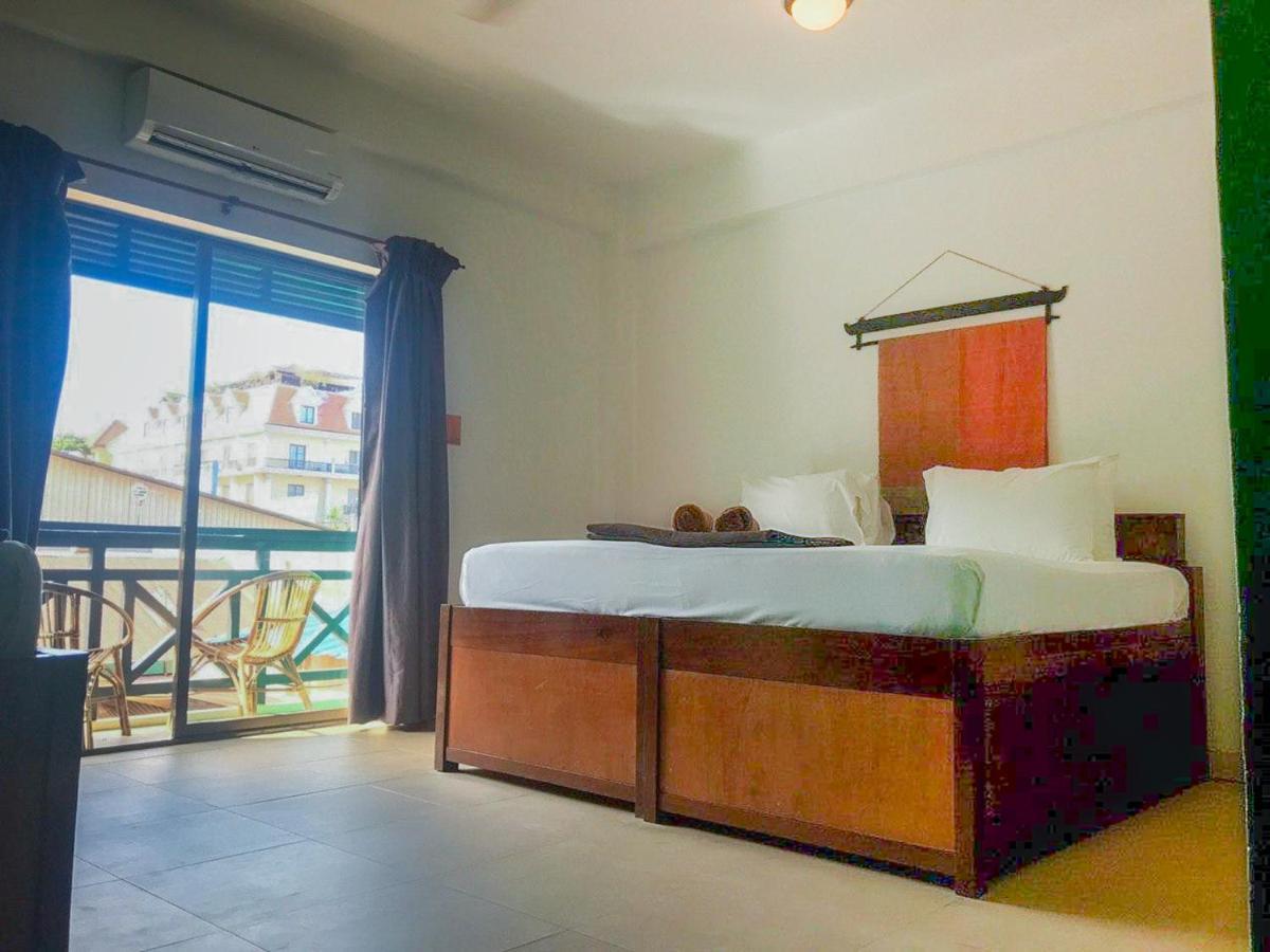 Gz Plan B Hostel Siem Reap Ngoại thất bức ảnh